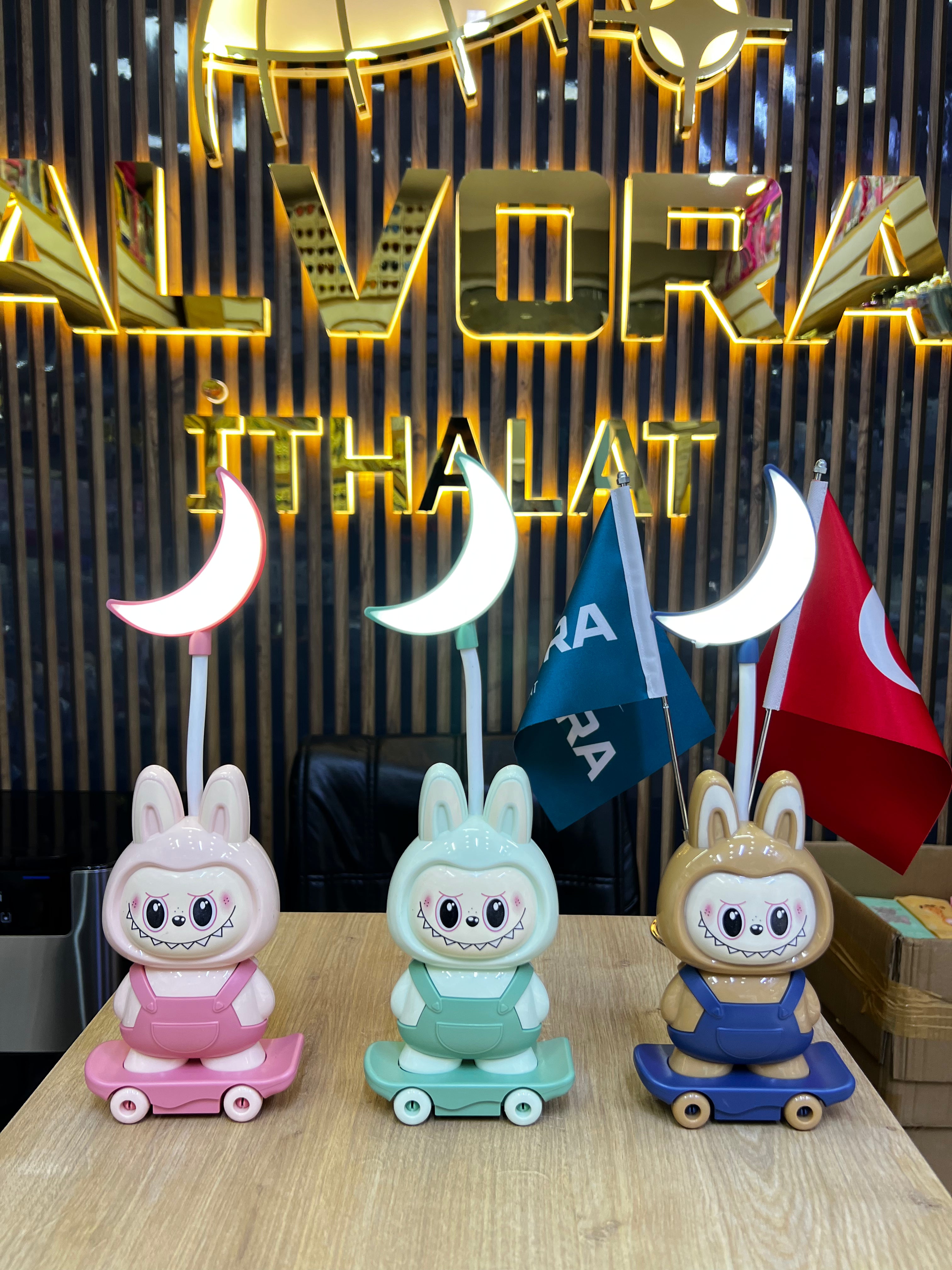 MASA LAMBASI FİGÜRLÜ *120 ALV - 9703