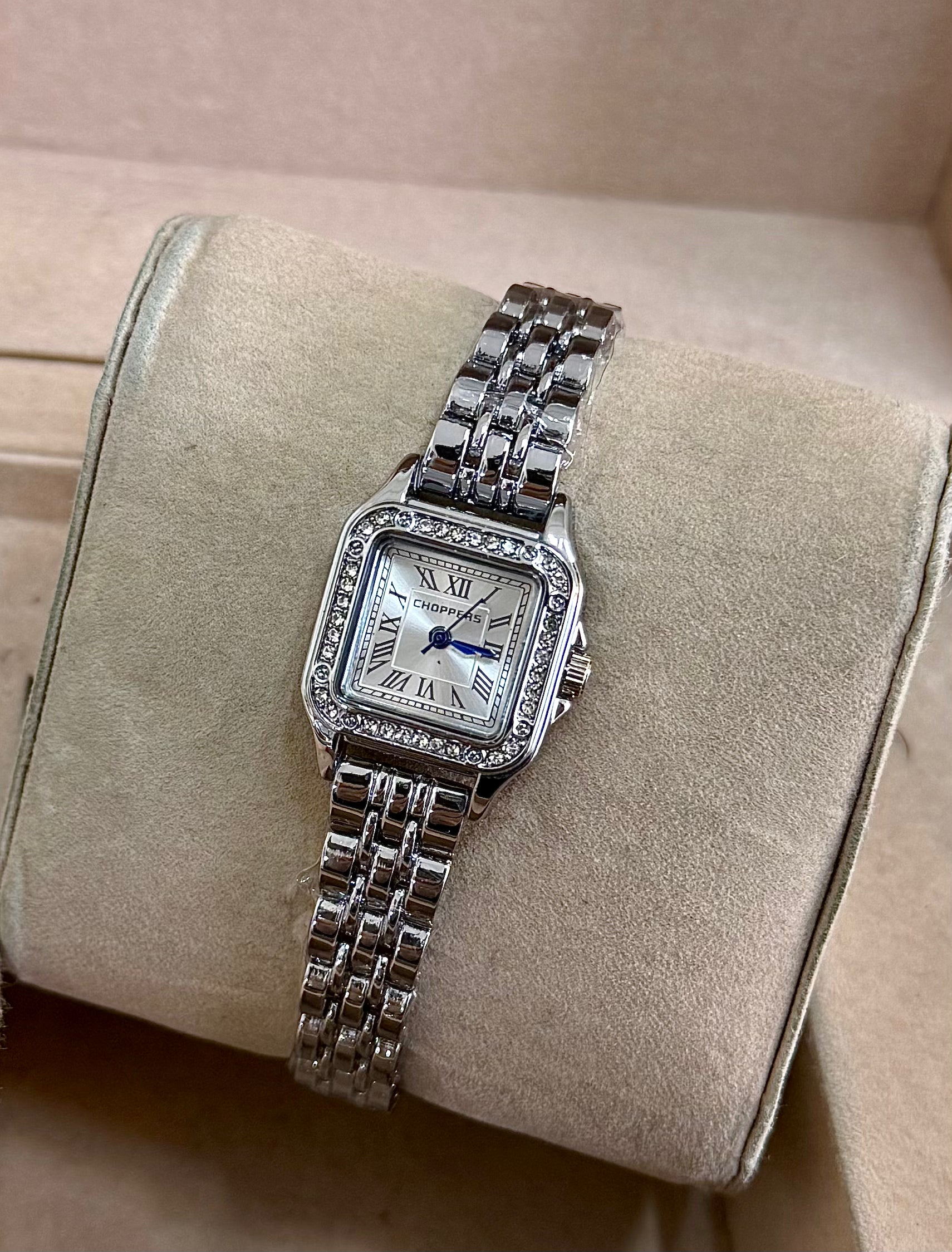 SAAT KADIN ÇELİK ALV - 240