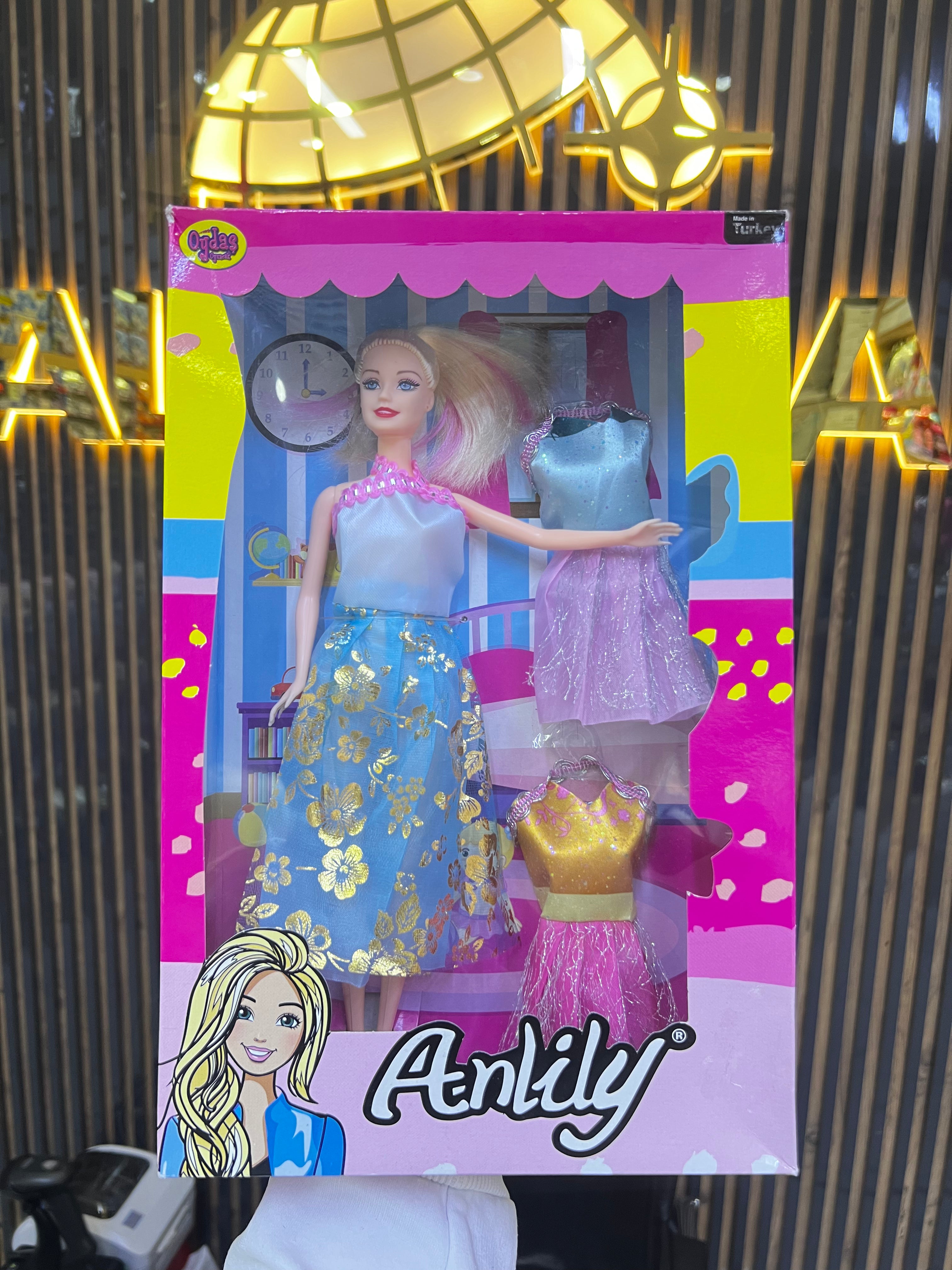 ANLİY 2 YEDEK ELBİSELİ BEBEK ALV-02252
