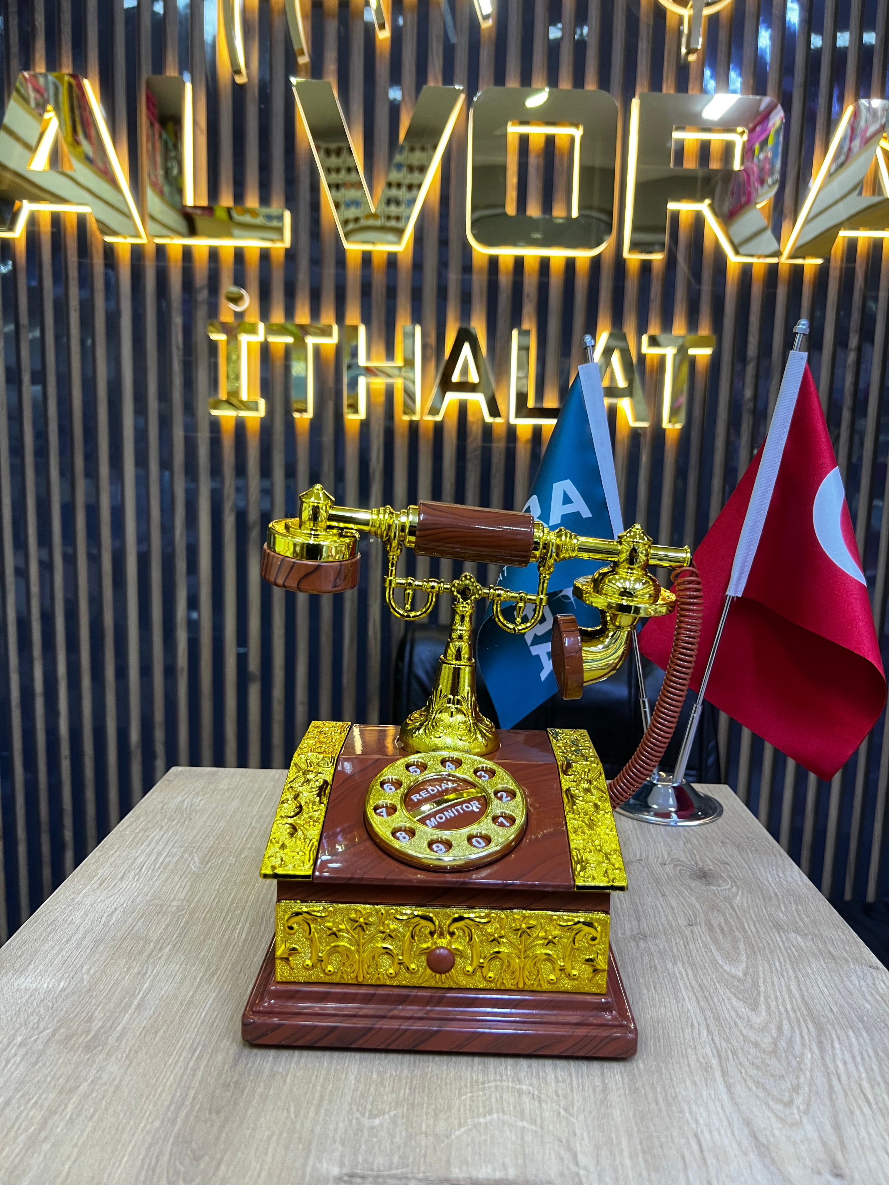 EL DEKORLU ESKİTME TELEFON *48 ALV -115