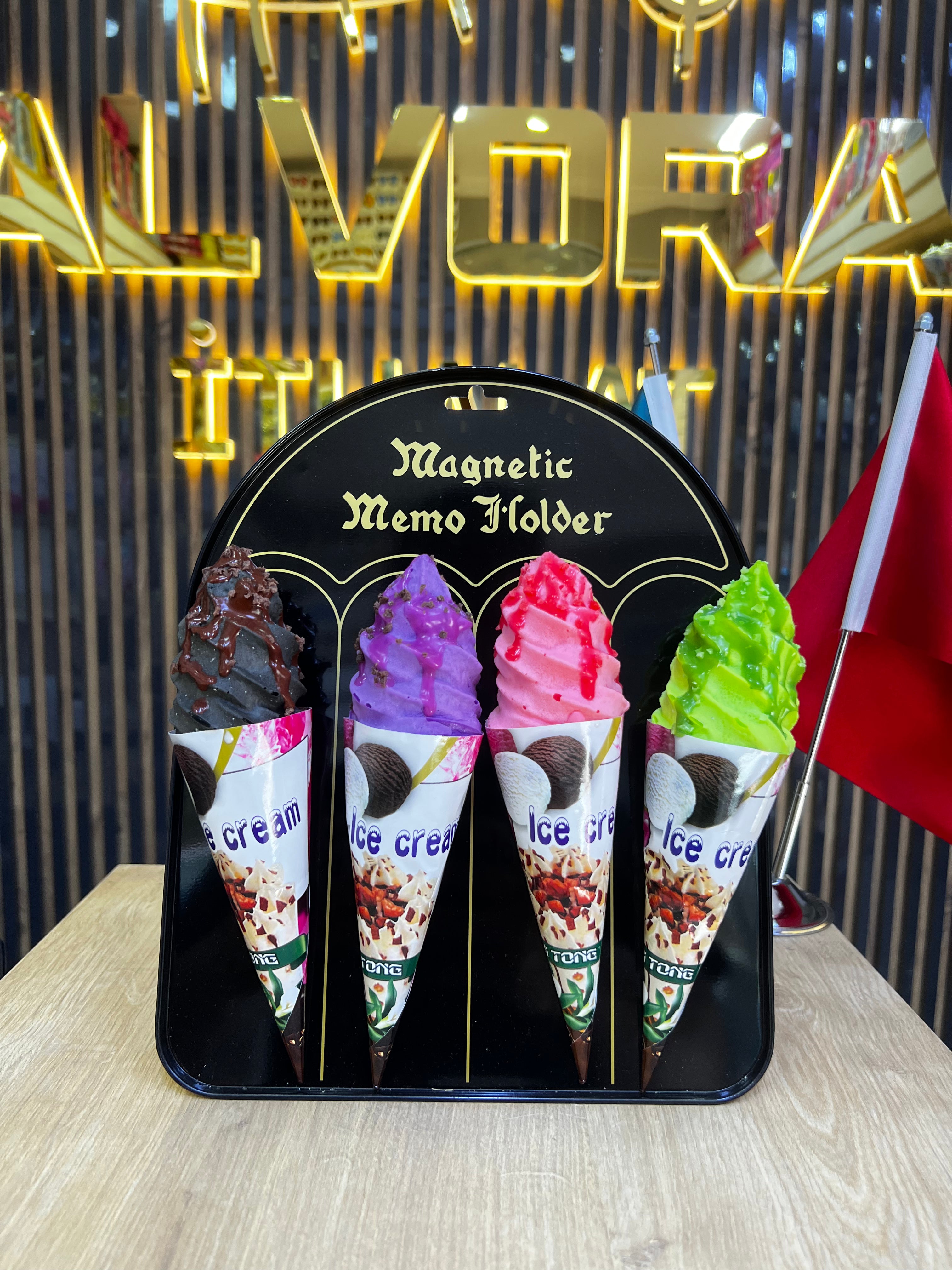 MAGNET SQUİSHY *300 ALV - 067