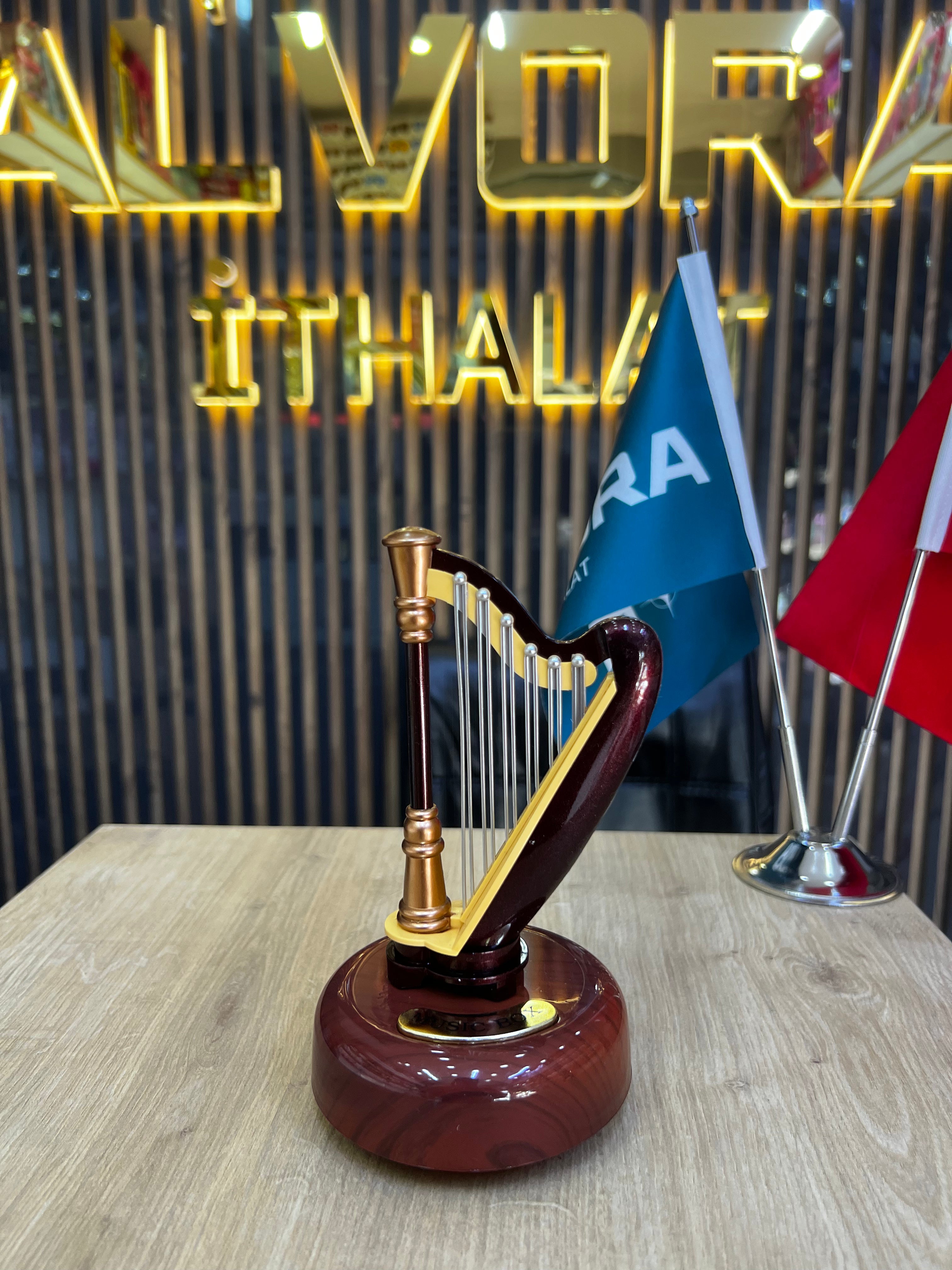 CÜMBÜŞ MÜZİK KUTUSU *72 ALV - 005