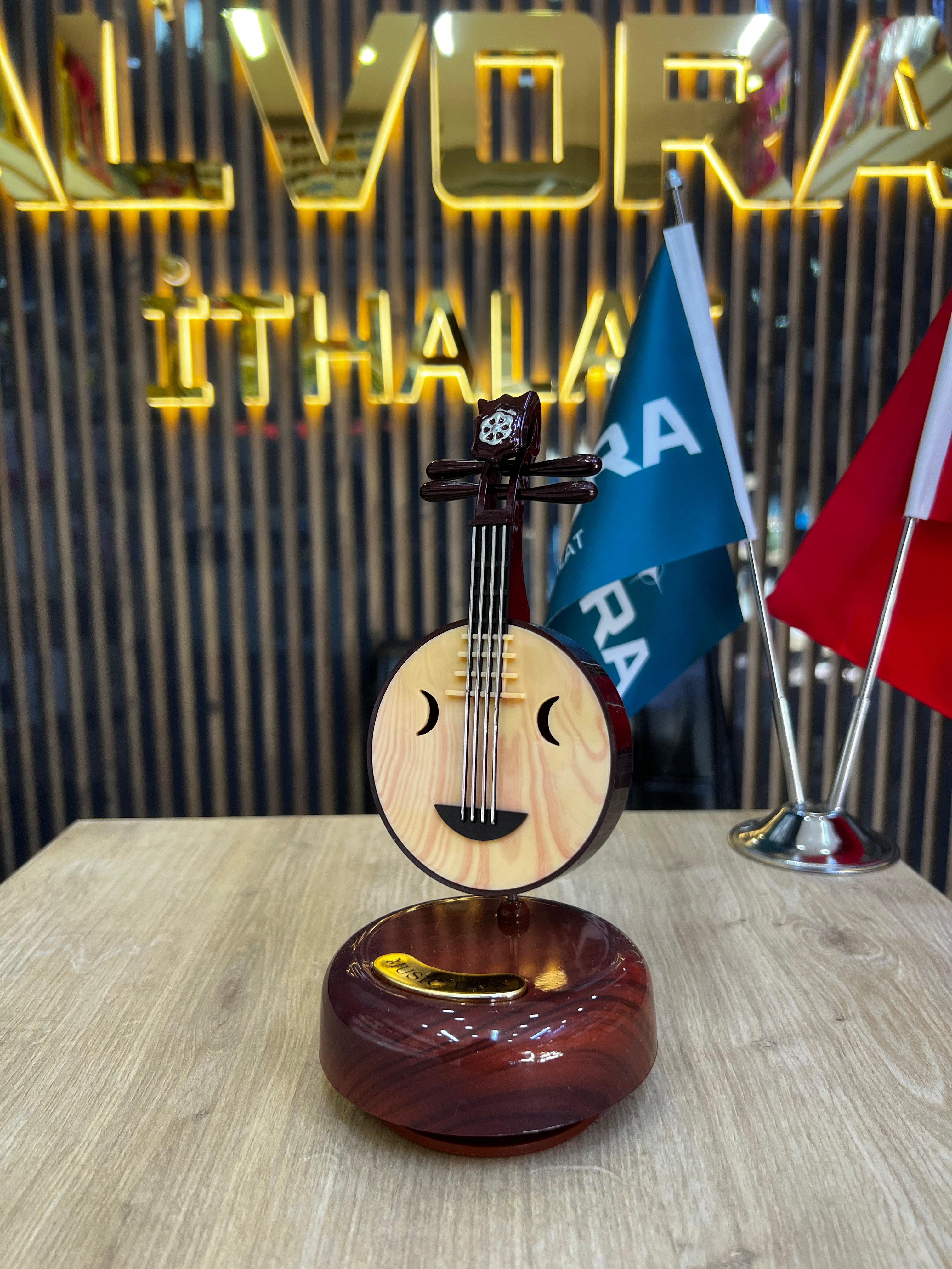 SAZ MÜZİK KUTUSU *72 ALV - 006