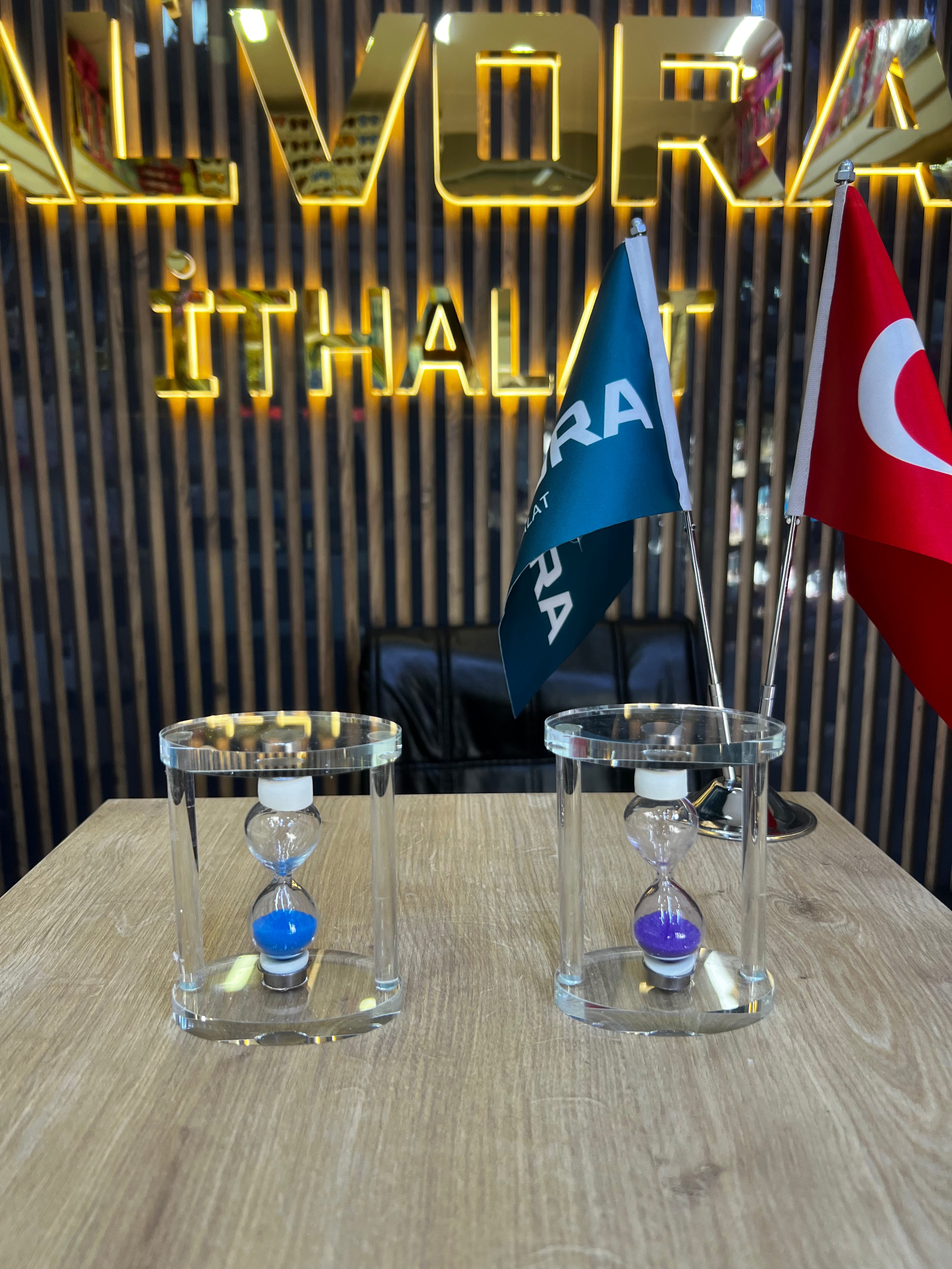 KUM SAATİ *60 ALV - 137