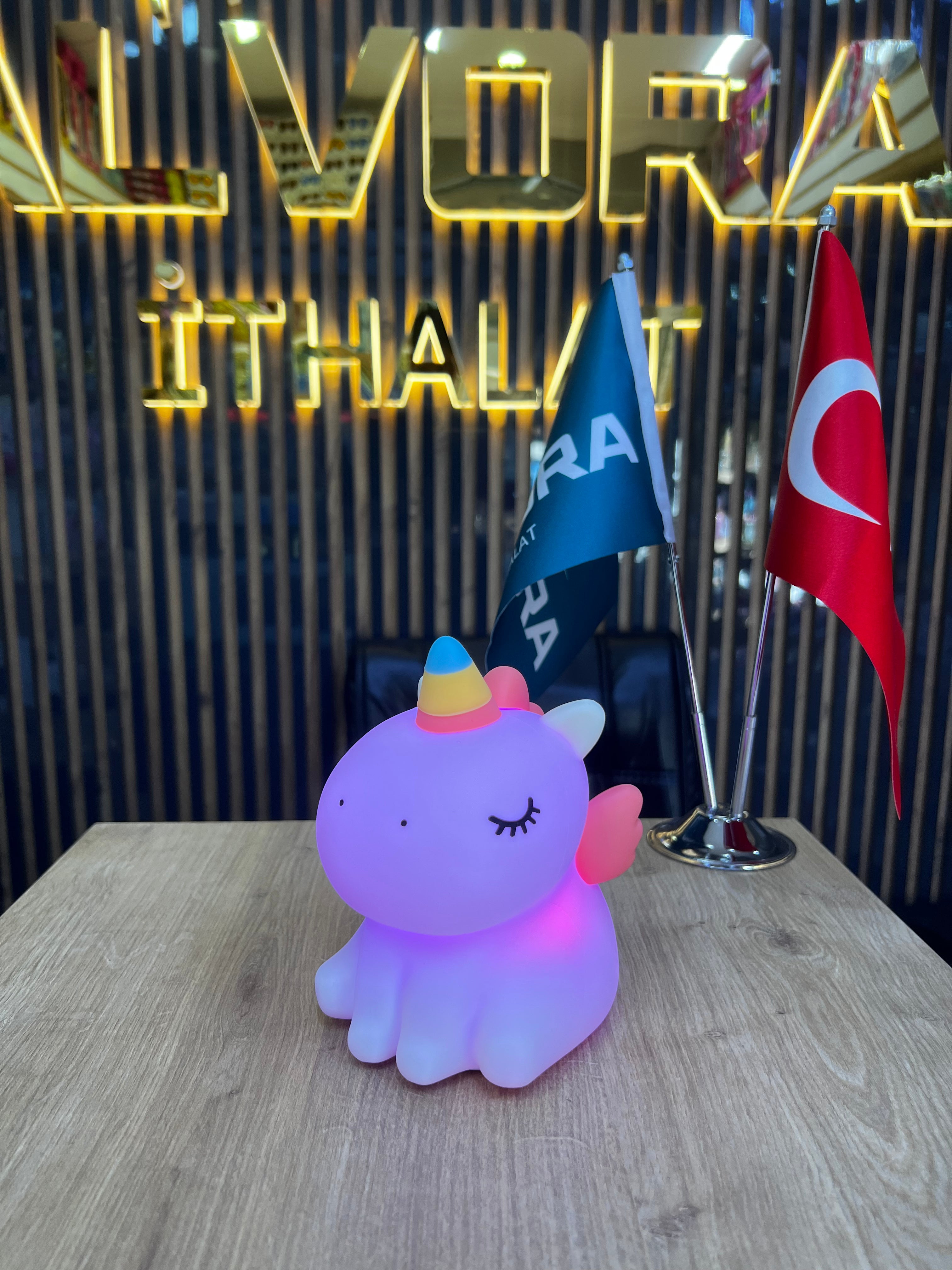 UNİCORN DEKORATİF DOKUNMATİK GECE LAMBASI *80 ALV - 209