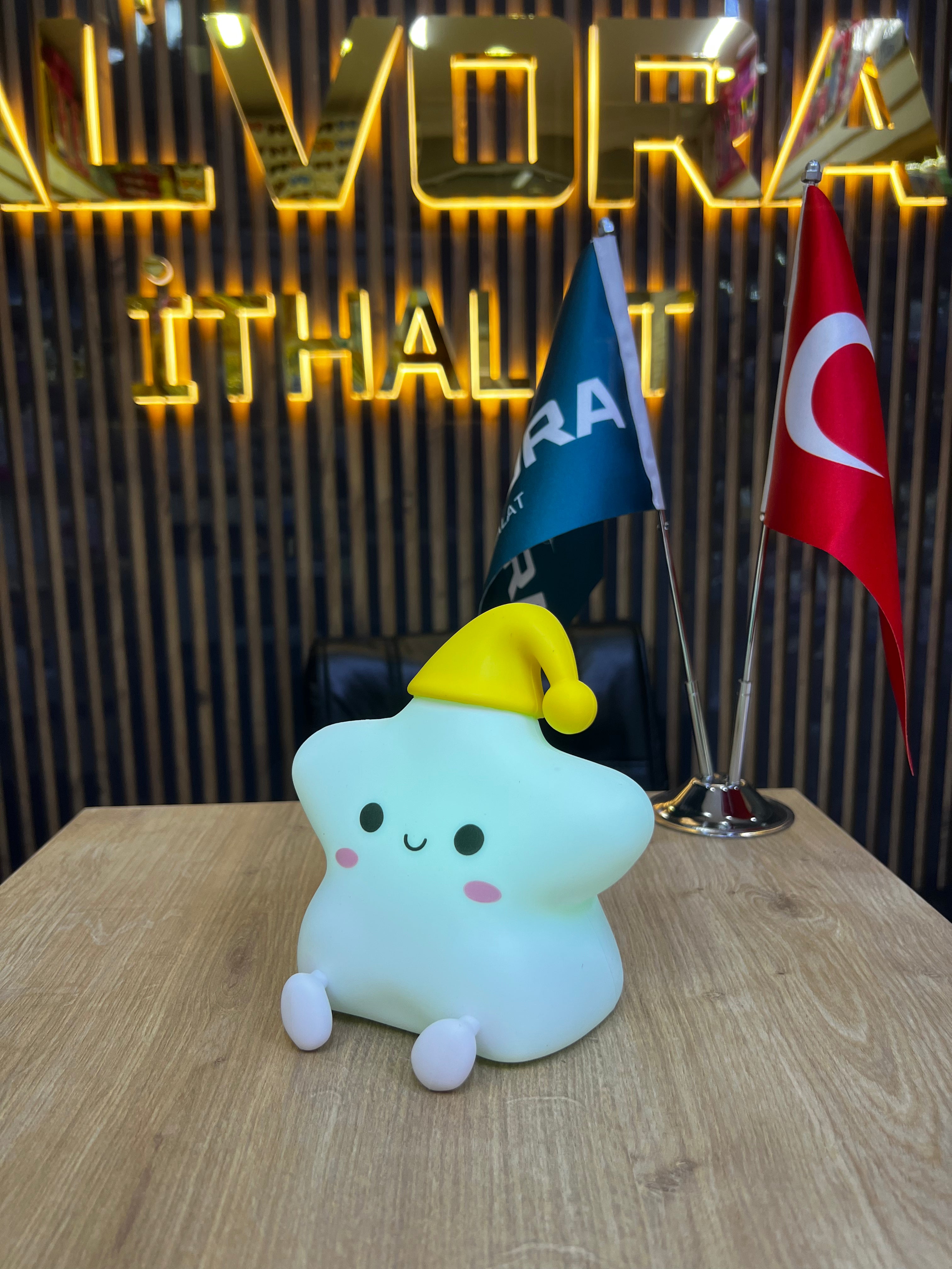 YILDIZ DEKORATİF DOKUNMATİK GECE LAMBASI *60 ALV - 212