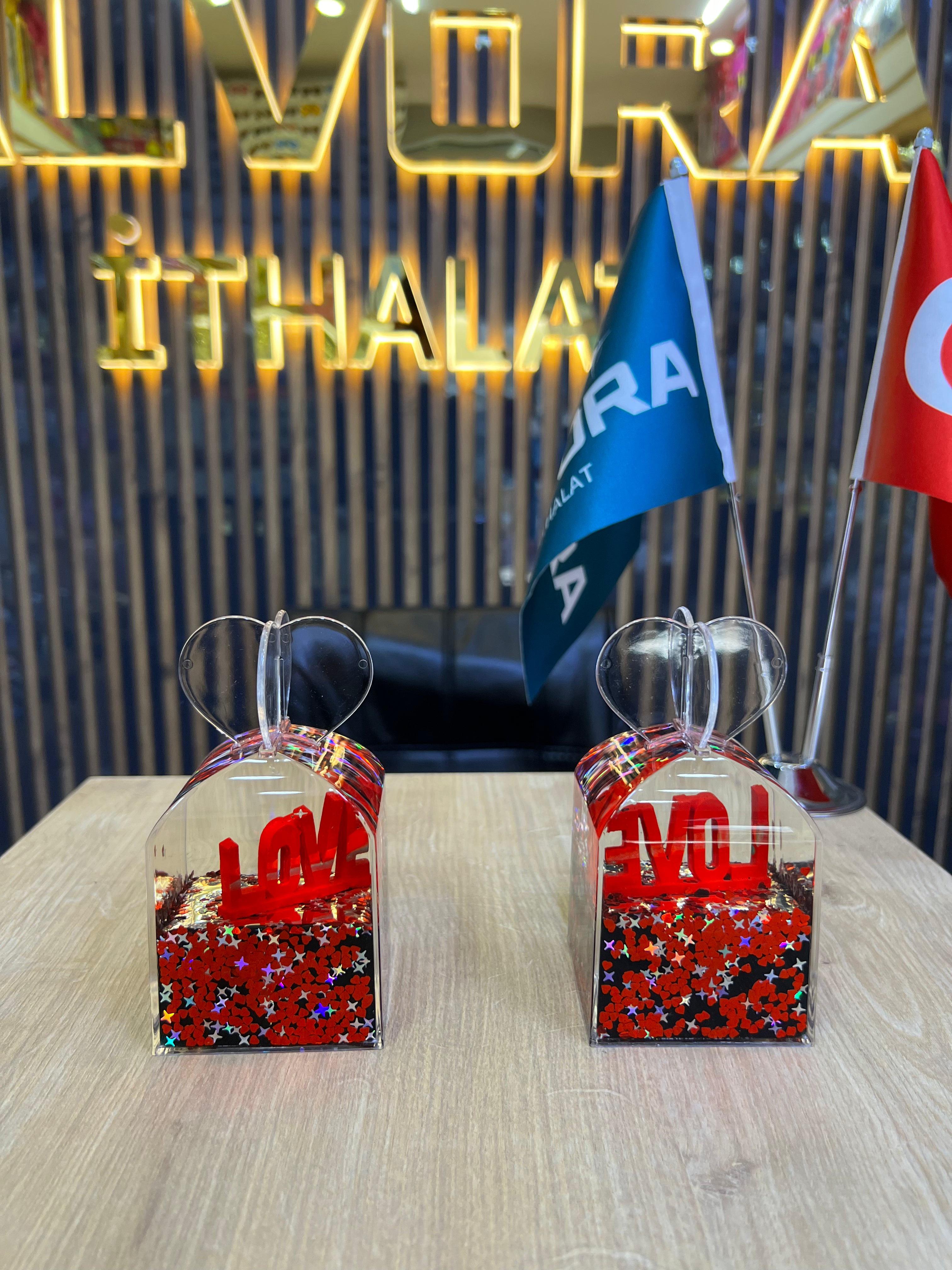 DEKORATİF BATMAYAN LOVE *64 ALV - 039