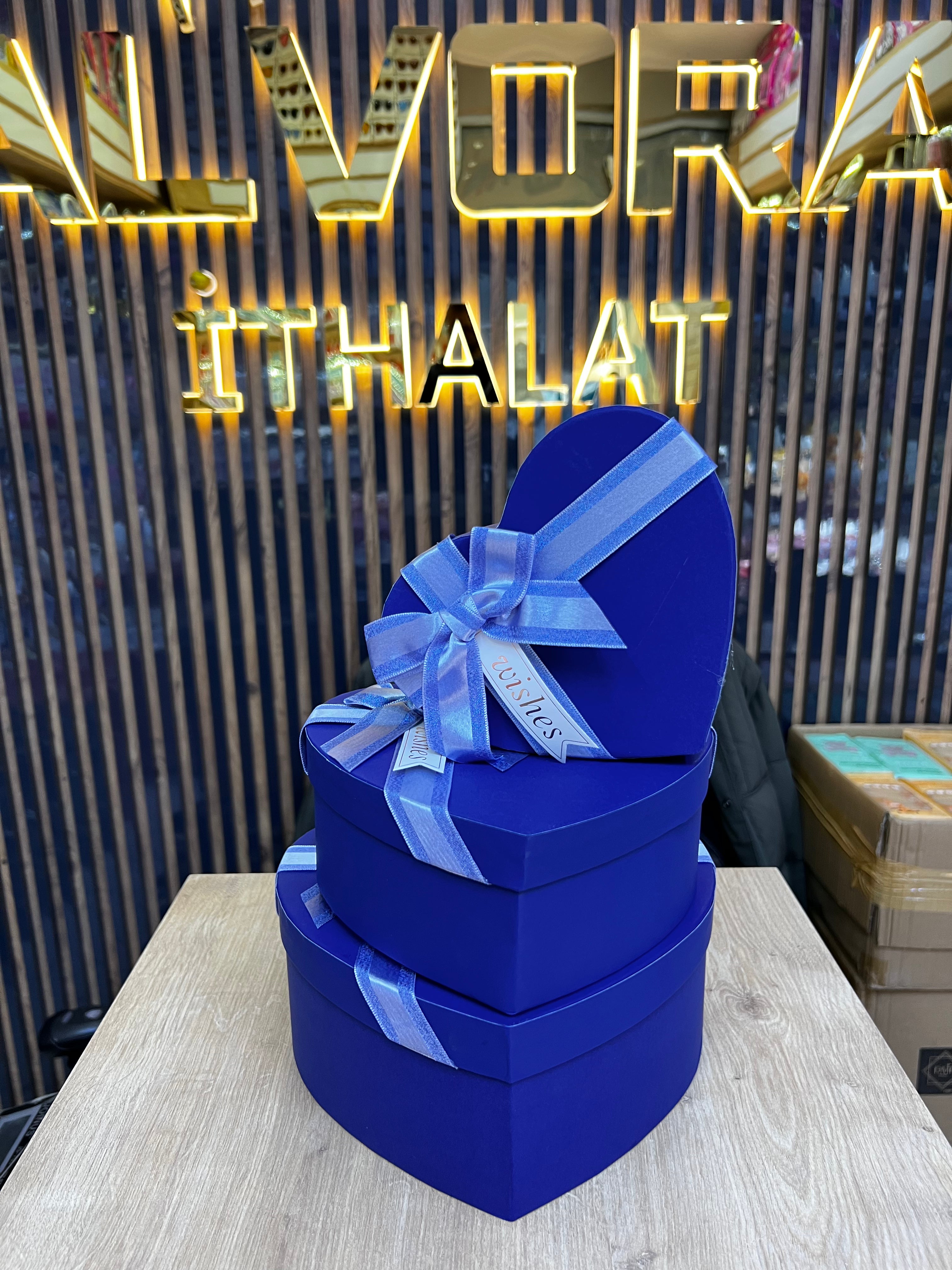 HEDİYELİK KUTU 3 LÜ KALPLİ *36 ALV - 195